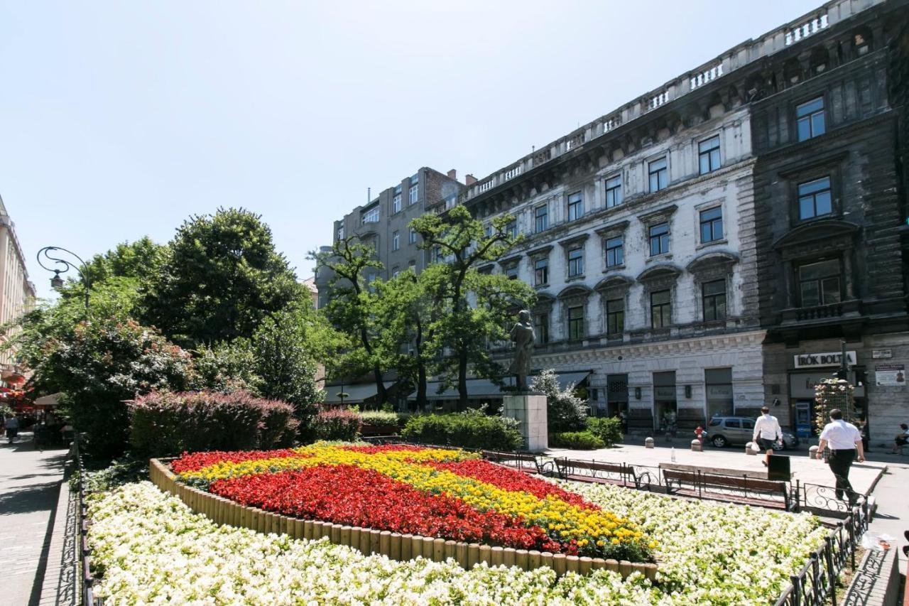 Apartamento Sweet Dreams At Opera House Downtown Budapest Exterior foto